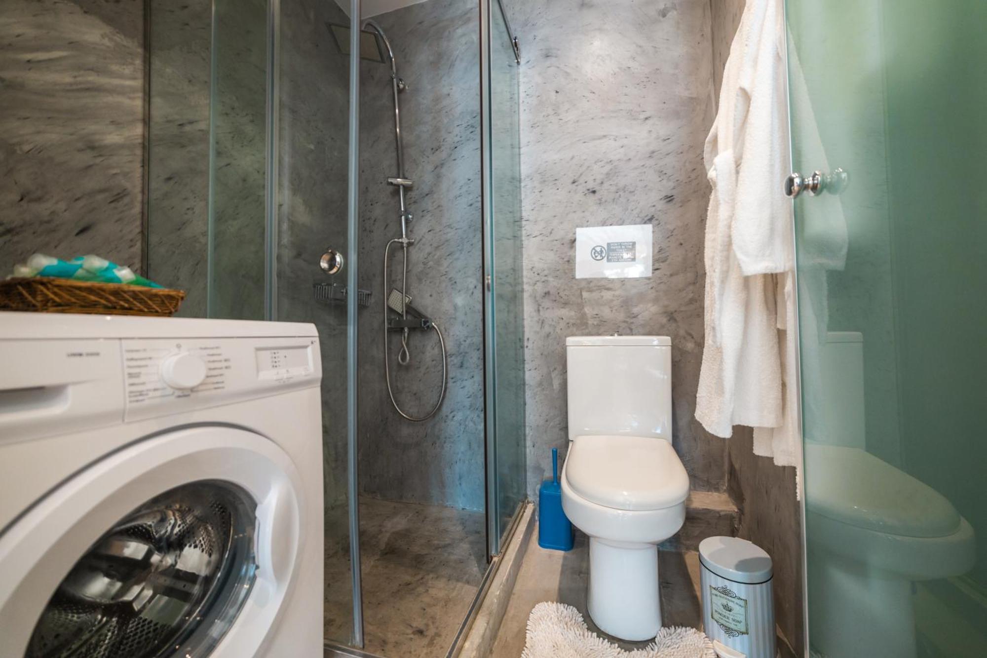 Appartement In Glyfada Center *